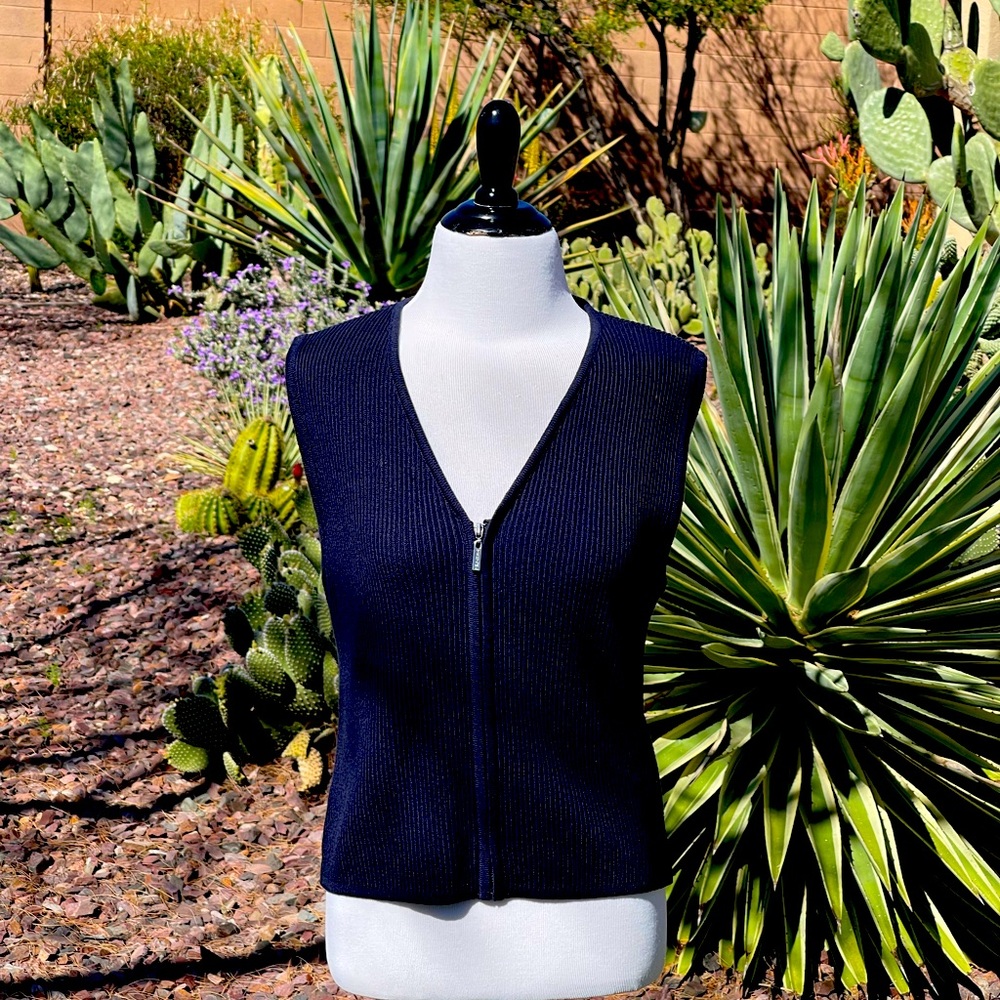 TEHAMA SWEATER